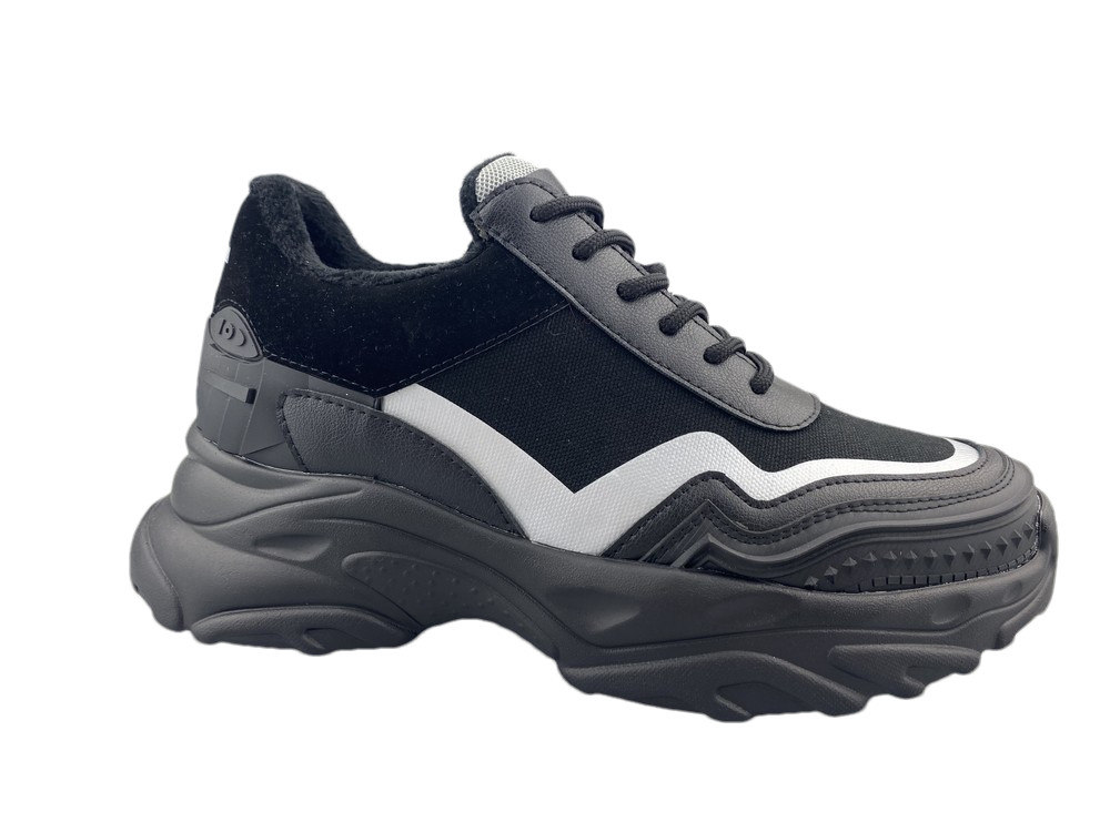 women's sneaker shoes