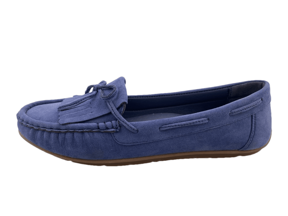 women' moccasin loafer