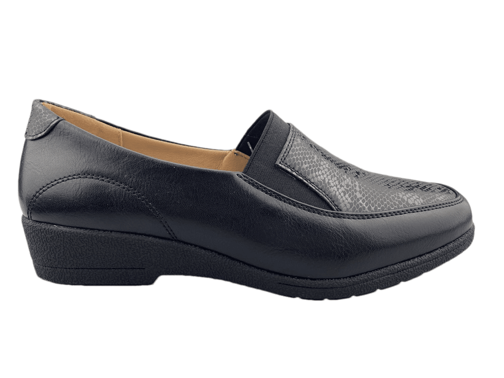 women's loafer
