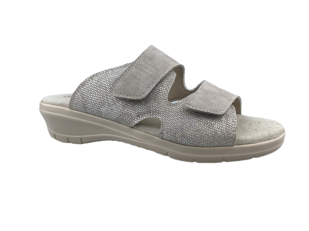 women's sandal